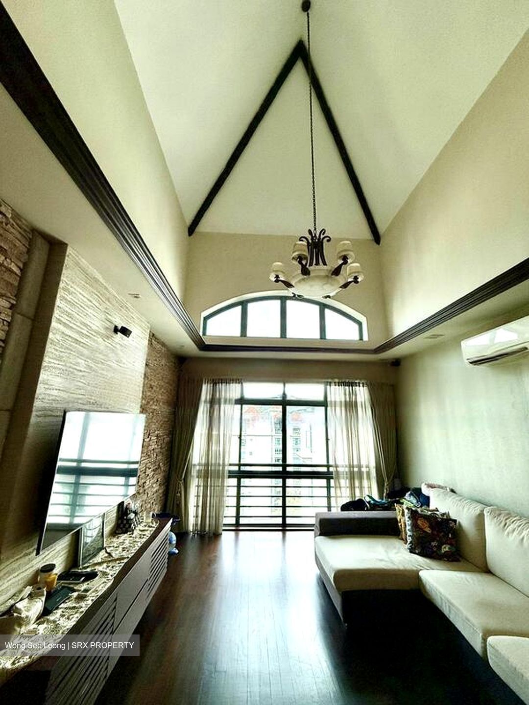 The Hillside (D21), Condominium #501649151